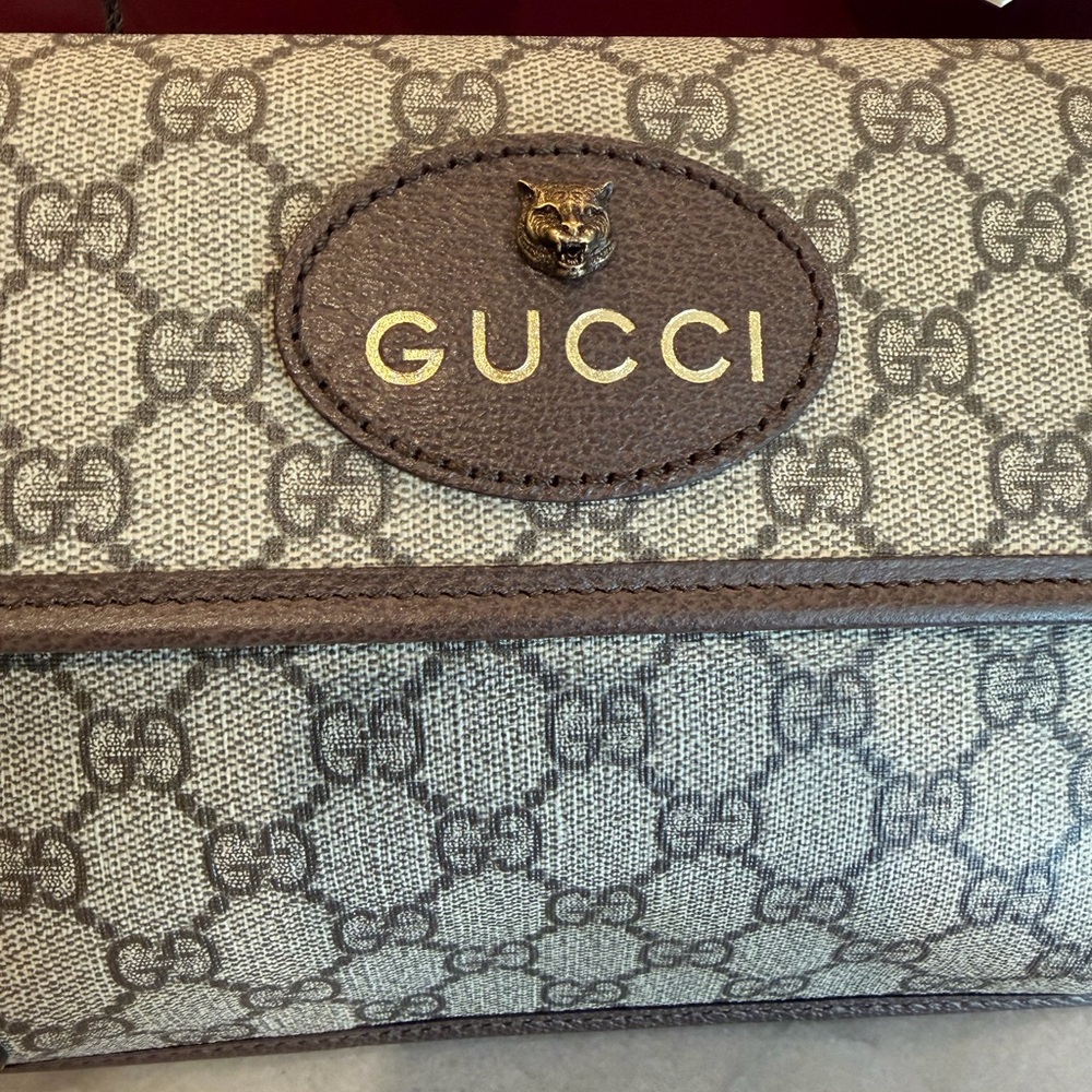 Gucci GG Web Supreme Canvas Crossbody Belt Bag - Picture 3 of 7